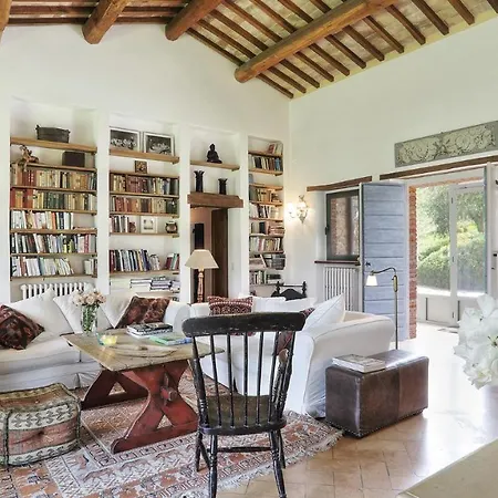 Villa Le Macchie 8 *